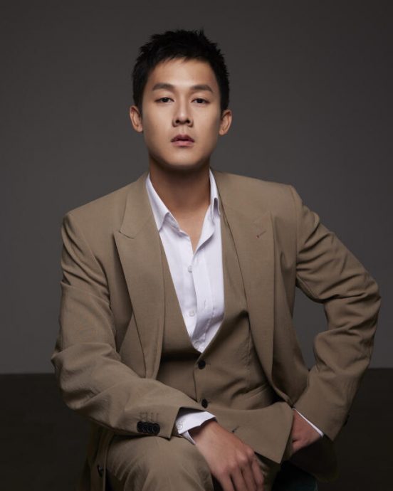 (已签发)柔:狮城二三事:新传媒与台湾雀喜娱乐合作 许瑞奇 邓伟德成刘冠廷陈庭妮同门