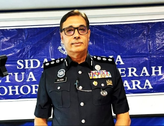 (已签发)柔:骑士被撞毙 警促目击者现身