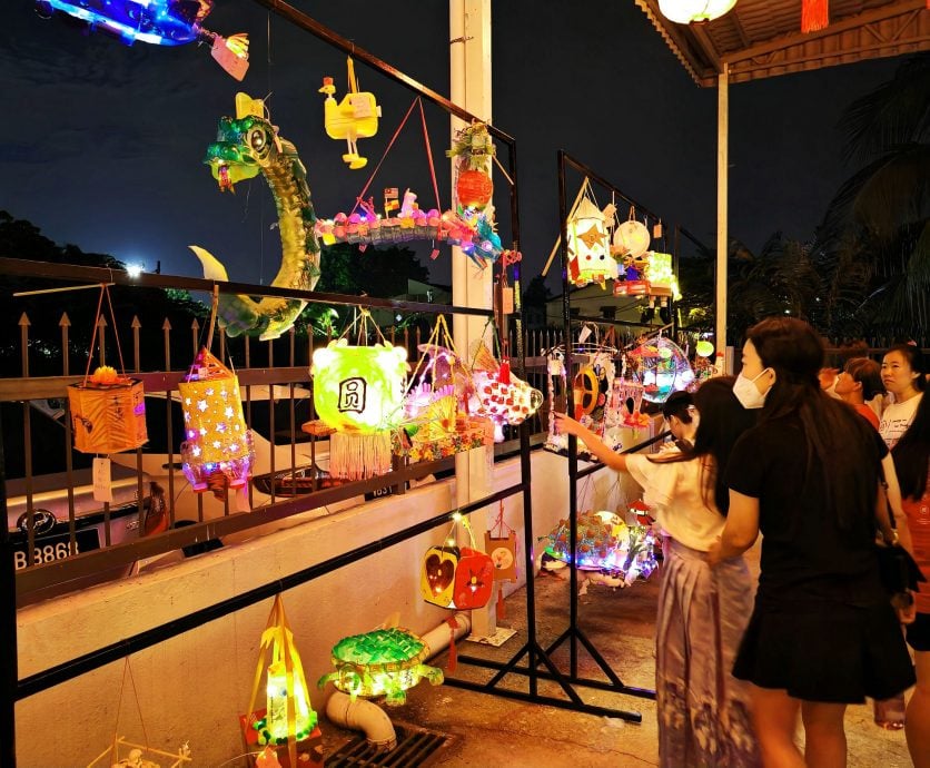 (早报双头之一)大都会:巴生德教会紫生阁“德艺双馨·灯耀中秋”晚会暨环保灯笼制作比赛