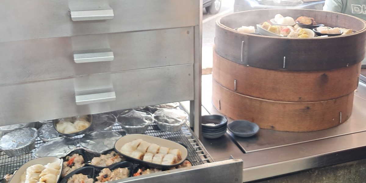 (锁文)柔:新旧对照:佳佳点心茶楼47年的故事