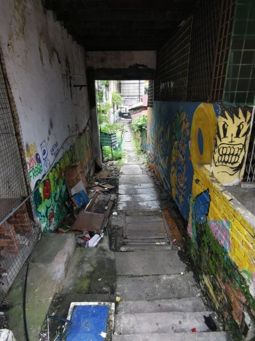 （锁文）柔：新旧对照：新山再也不见老鼠洞