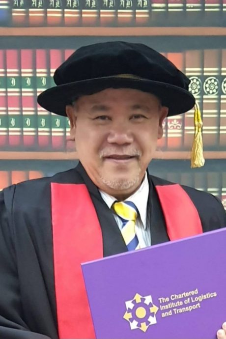 （锁文）柔：新旧对照：陈泳勋院士教授与柔佛古庙游神