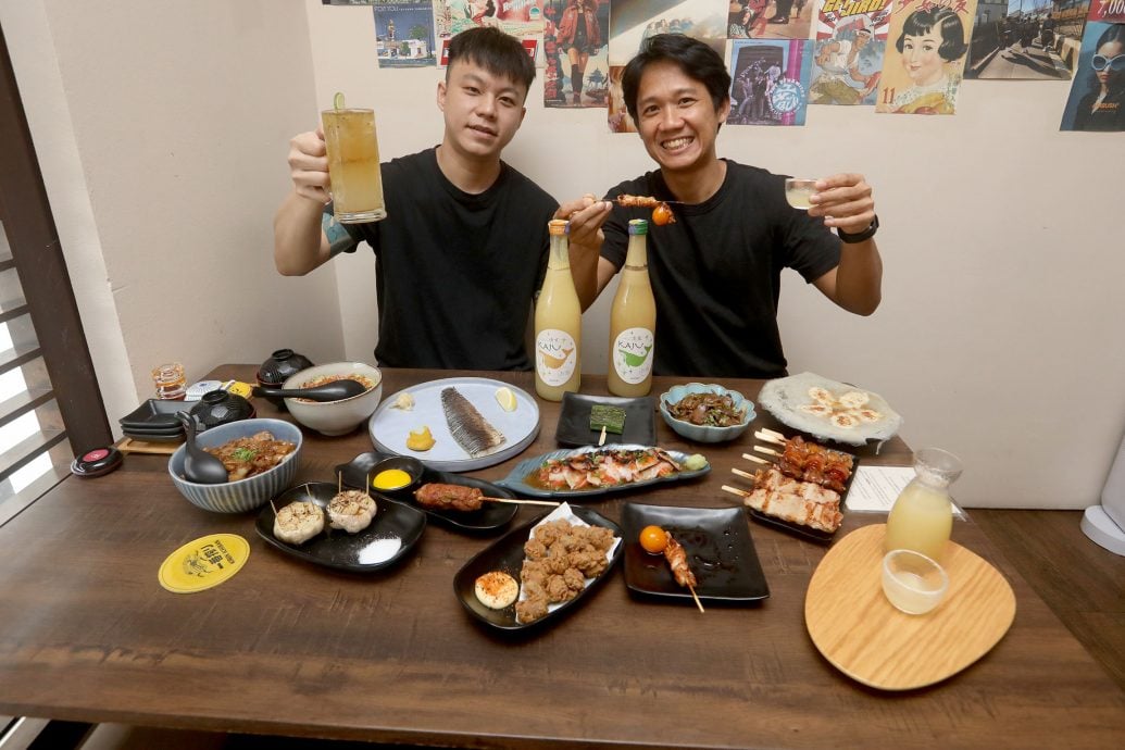 （预编11/10见报）大都会-吃货来啰/OSSU! おっすkushiyaki