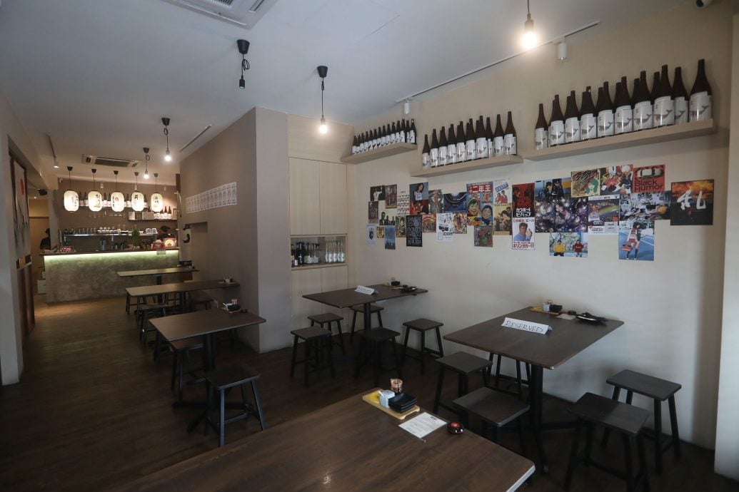 （预编11/10见报）大都会-吃货来啰/OSSU! おっすkushiyaki