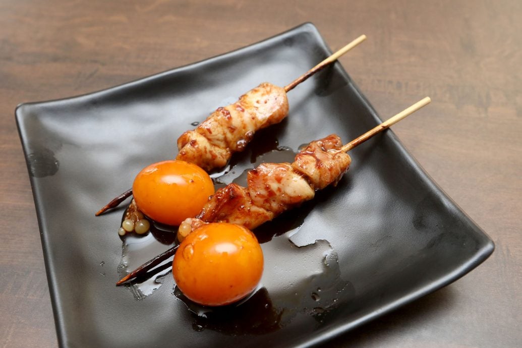 （预编11/10见报）大都会-吃货来啰/OSSU! おっすkushiyaki