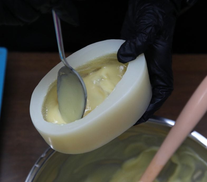 (预编30/10见报)大都会/星洲人-母乳手工皂