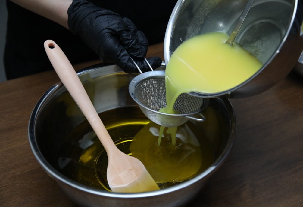 (预编30/10见报)大都会/星洲人-母乳手工皂