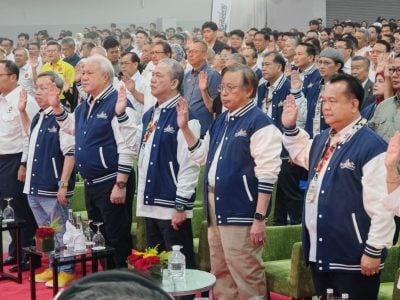 阿邦佐:和大学生一视同仁 . 砂读技校或享津贴