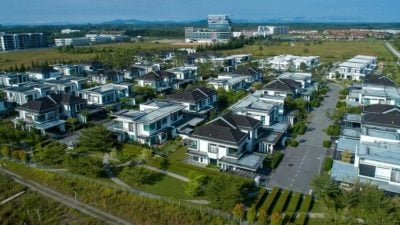 公园中城镇林荫叠翠  雅景苑塑绿的世界