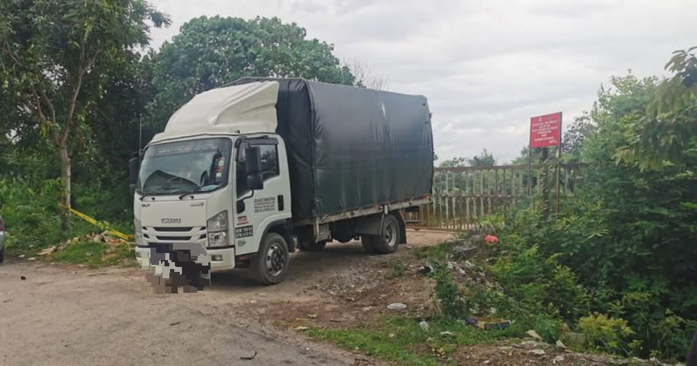 me2副//大都会-重型车辆进出花园住宅区扰民