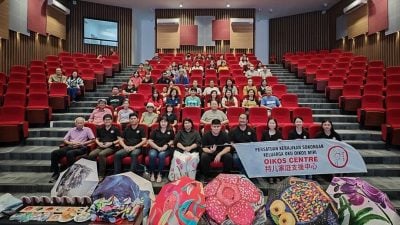 谢本凯:勇敢面对难题 . 父母特儿同行 不退缩
