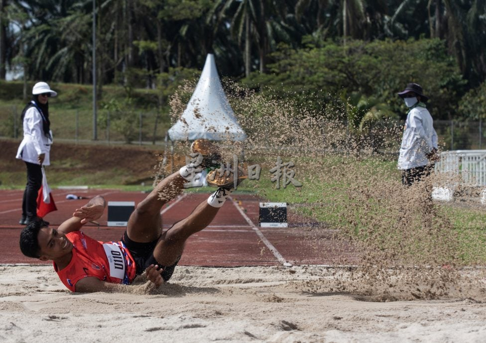 星角摄:运动场上的青春印记