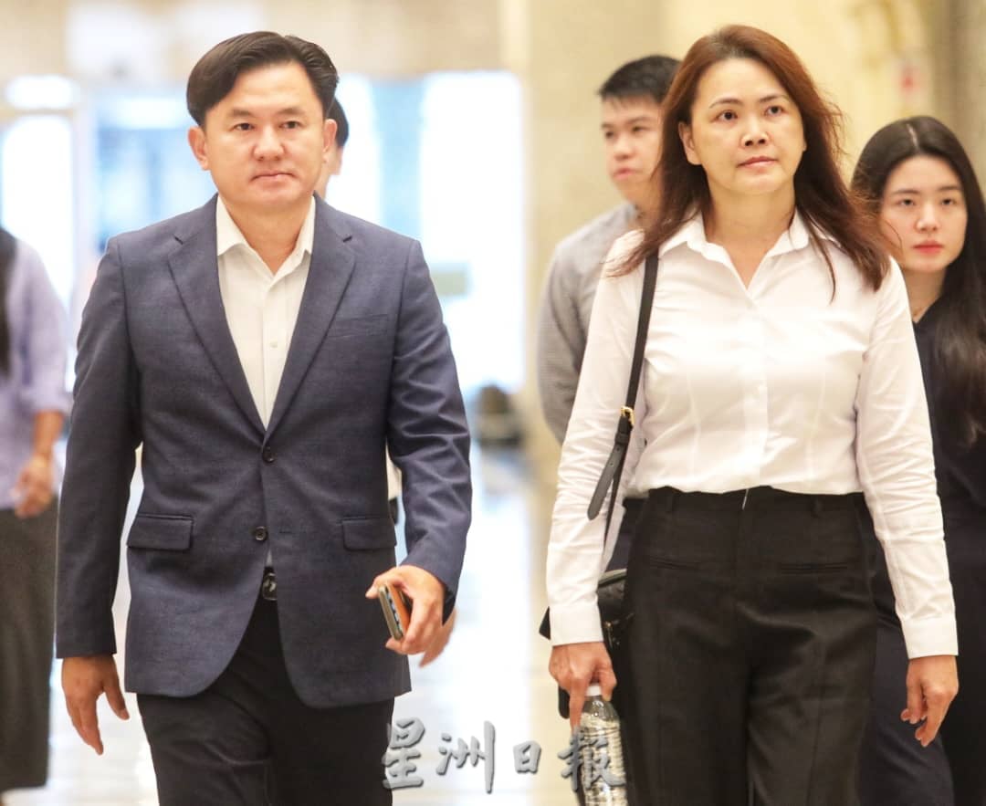  杨祖强性侵女佣罪成坐牢打鞭／家人崩溃　妻子：老公是无辜的！