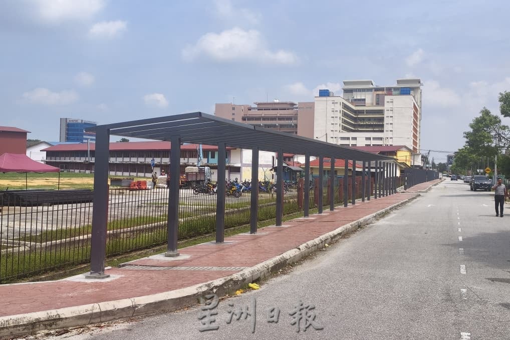 大都会（版3头）/兴华中学周边学校将建有盖走道衔接轻快铁站！