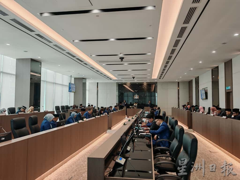 (已签发)柔:新山市政厅评估新旧建筑 降低地震损害人命伤亡