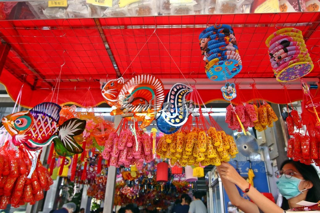 星角摄pp/中秋灯笼高高挂