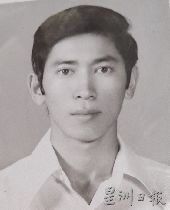 （锁文）柔：新旧对照：谈新山出租车的往事