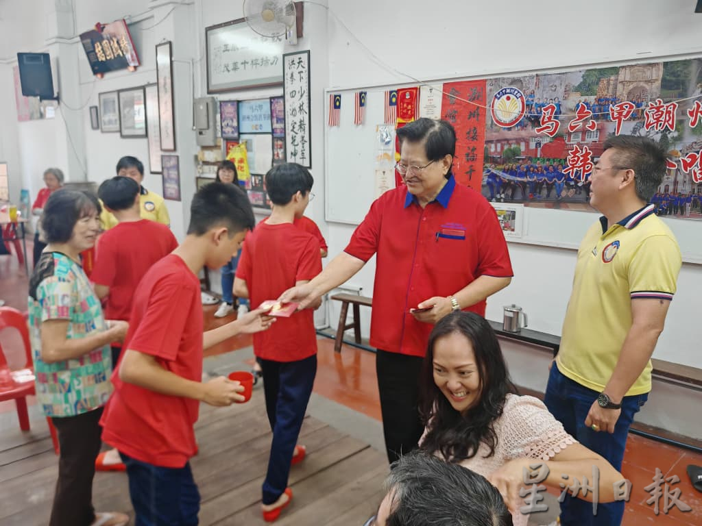 (古城第七版主文)6潮州孩子“出花园”转大人