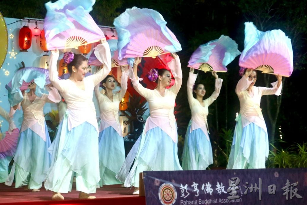 东：（已签发）彭亨佛教会中秋园游会 近800市民共赴文化盛宴