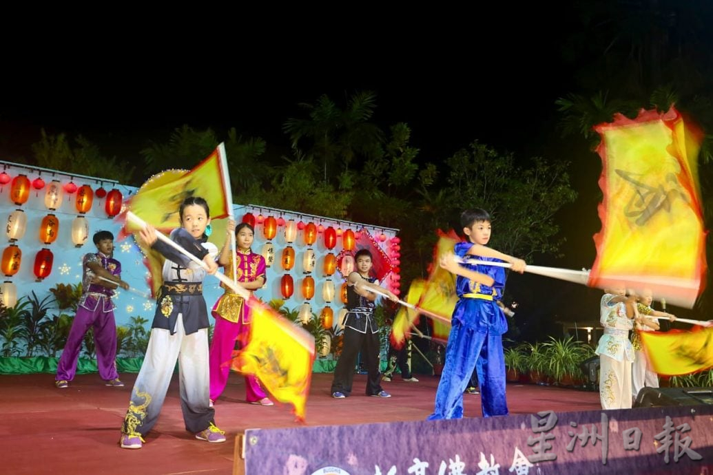 东：（已签发）彭亨佛教会中秋园游会 近800市民共赴文化盛宴