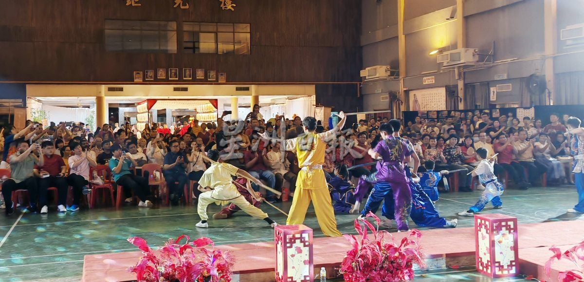 请签发(大北马)玻璃市中秋园游会