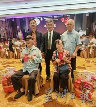 东:已签发:马来西亚海南会馆联合会总会长拿督杨克浩呼吁大家,踊跃参与即将于今年11月14日至16日,在槟城举行的第18届世界海南乡团联谊大会