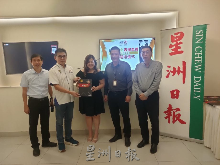 (古城第二版主文)“腾飞星企”金典名号专书得入榜,9位商家感想