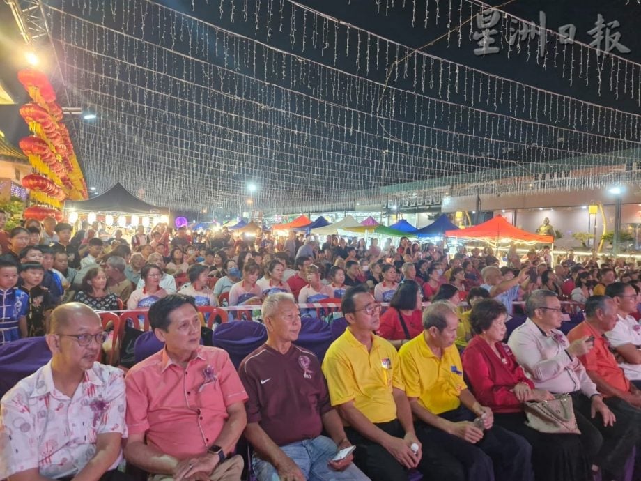 已签发 柔：版头之一：紫銮阁德化家庭中秋晚会 累计约5000人次庆中秋