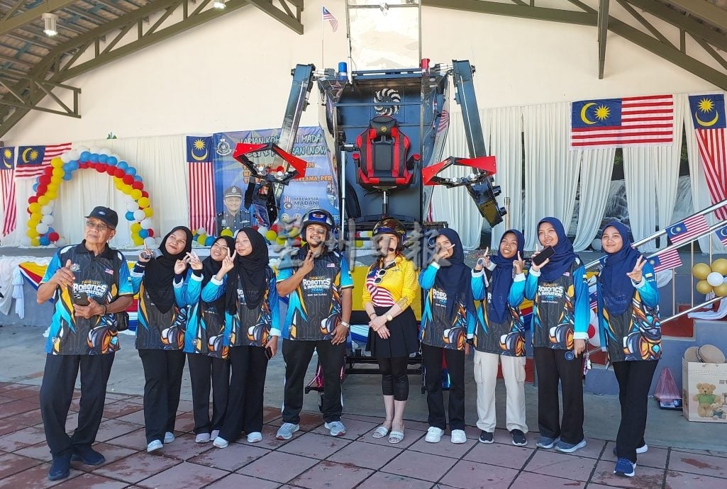 (大北马) 女儿郑鶠紧记父亲郑烈教诲 为社会多做善行 让社区更温暖