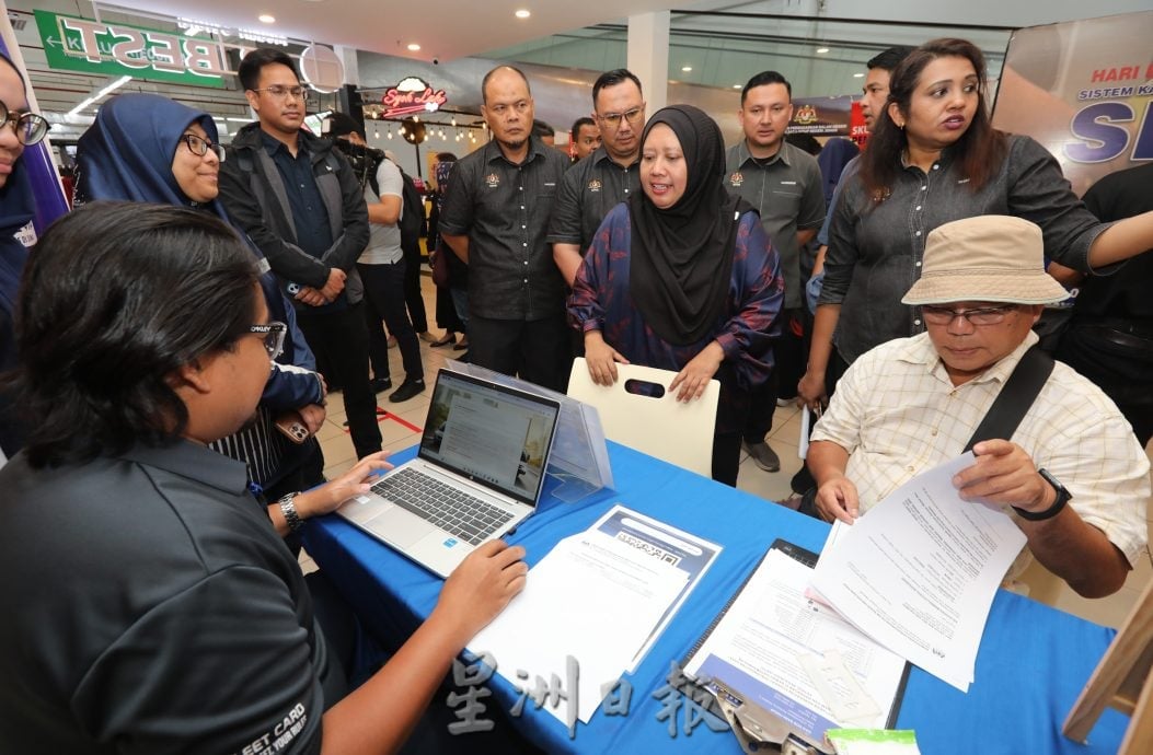 已签发 柔：版三头：柔贸消局拟与移民局合作 新山2关卡提醒外国车仅能添RON97汽油