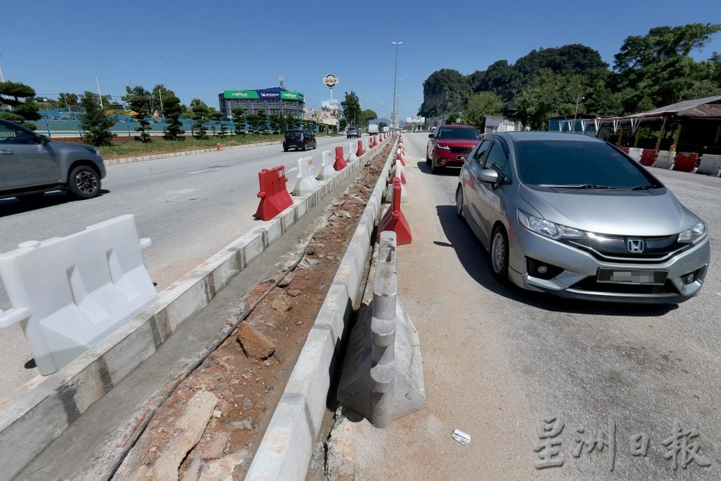 250万拓宽务边路完成50% 11月料竣工缓解塞车