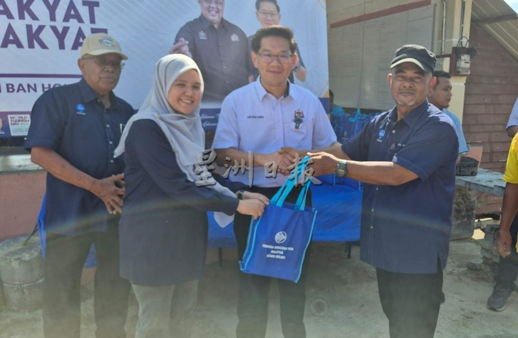 大吉里望渔夫码头设施不足