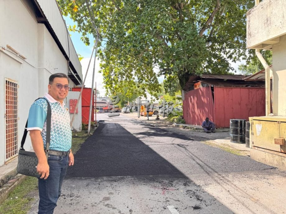 （供花城）NS芙蓉/芙蓉国会议员服务中心商业区本周六开始铺路，民众受促留意