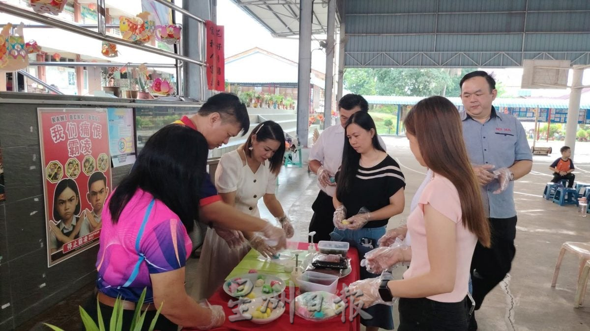 小甘密新村华小各族学生共庆中秋 携手传承文化精髓