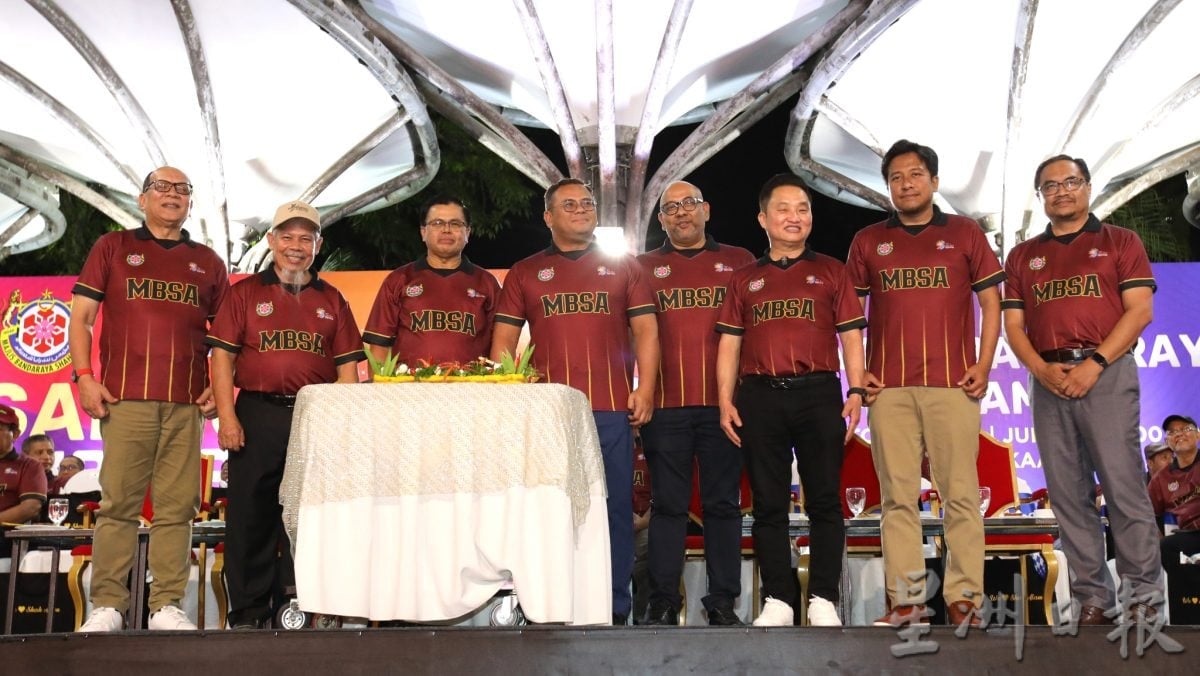 请签发/大都会封面/大臣:放眼明年所有PBT落实雪州速度