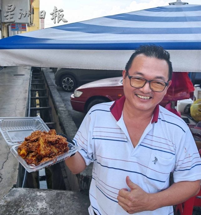 大霹雳封底主文/【人气美食】/混搭美食 吃出罗惹美味