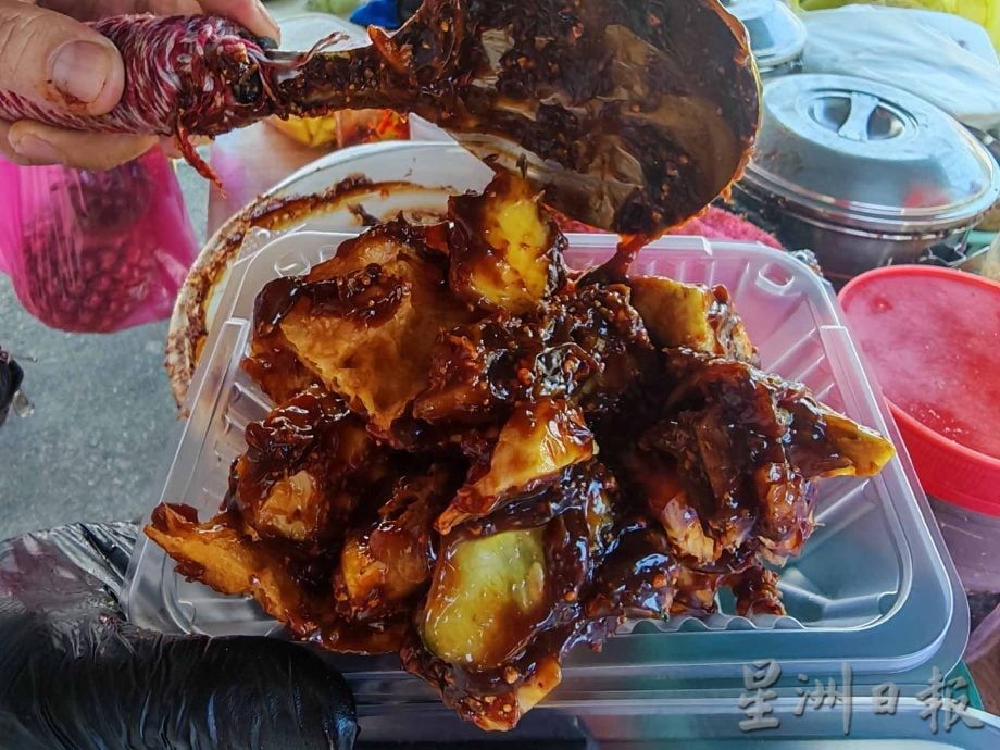 大霹雳封底主文/【人气美食】/混搭美食 吃出罗惹美味