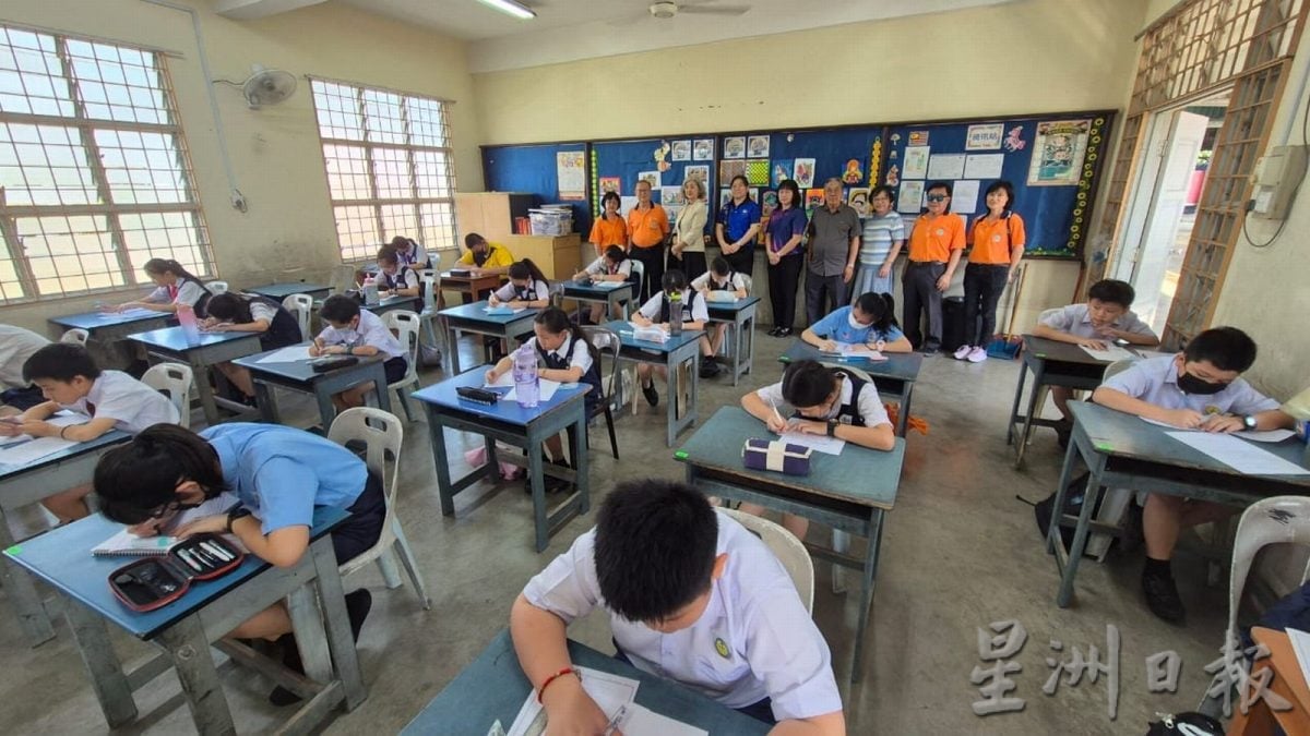 （古城版主文）全国华小学生现场华文写作比赛（马六甲区赛）