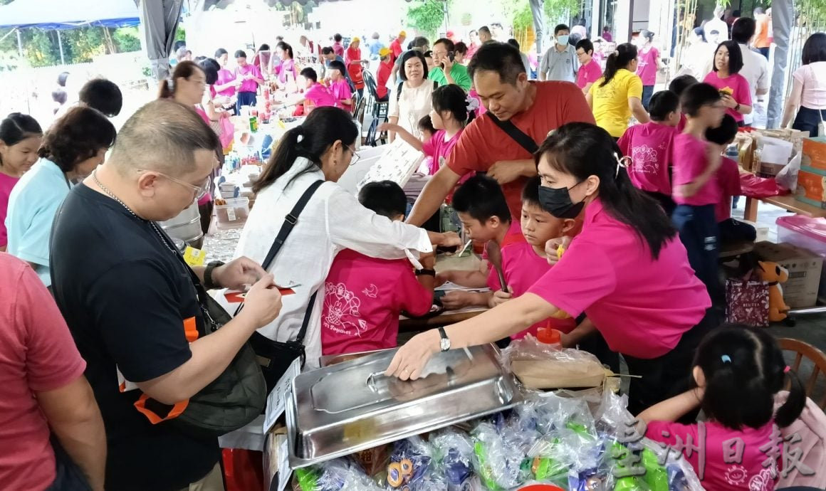 （古城封面主文）培三小义卖会筹3万令吉·获各界支持达标