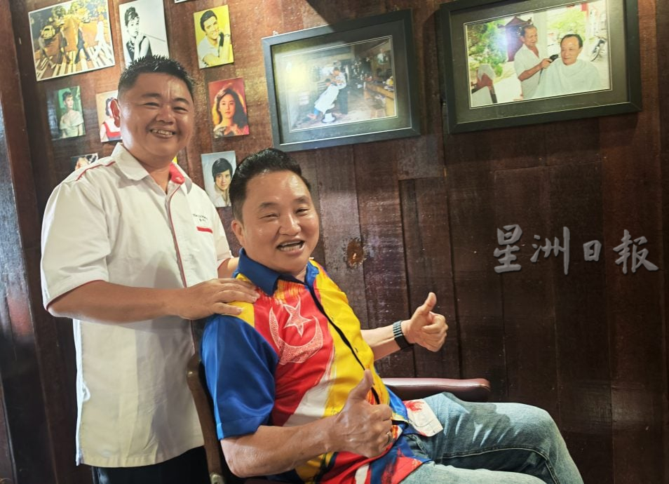 雪行政议员率队拜访 向爱大华迪斯尼公园取经