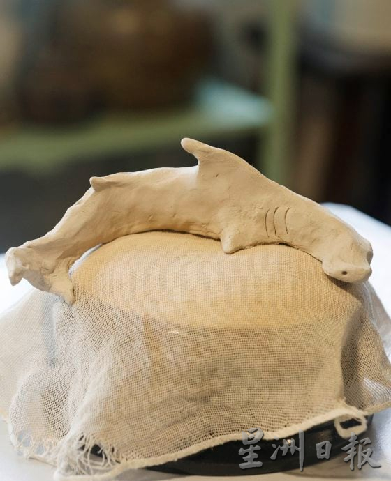 【人生第二春/02】在陶艺世界,陶土玩泥,捏出岁月静好的风景──陶艺人‧凌庆安