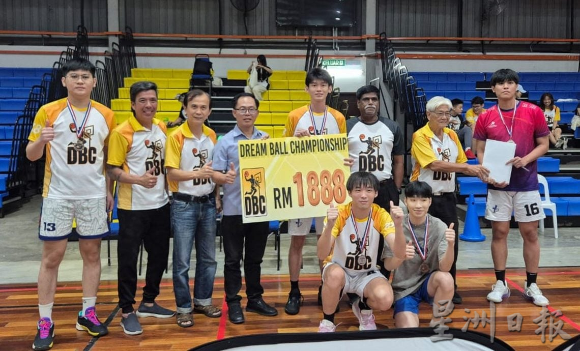 (古城版)第一届“球梦冠军赛”,由来自马六甲的篮球队The Invader夺冠