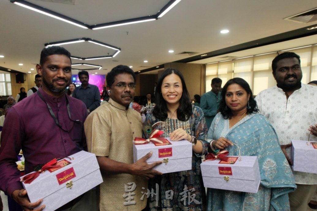 记者日爱心基金援助532人 张念群:政府肯定媒体贡献