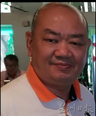 **已签发**柔：第二版头：民生特工队〡古来21哩大路车祸频仍 　商民促当局改善危险路段