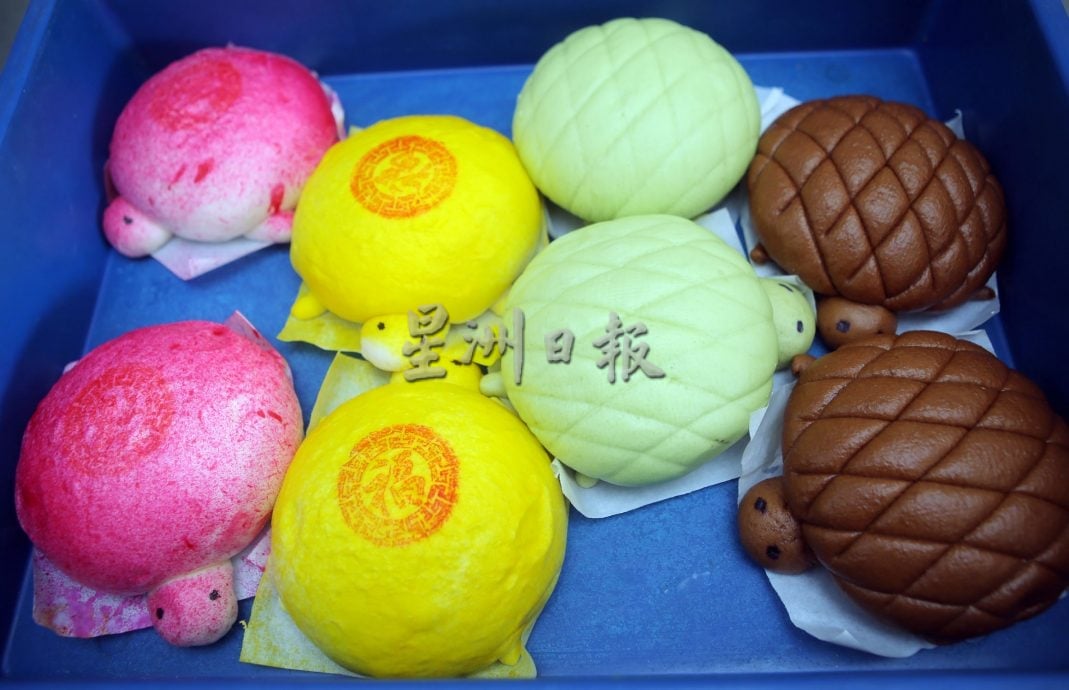 九皇爷诞 龟包开卖在即 商家如火如荼备货迎客