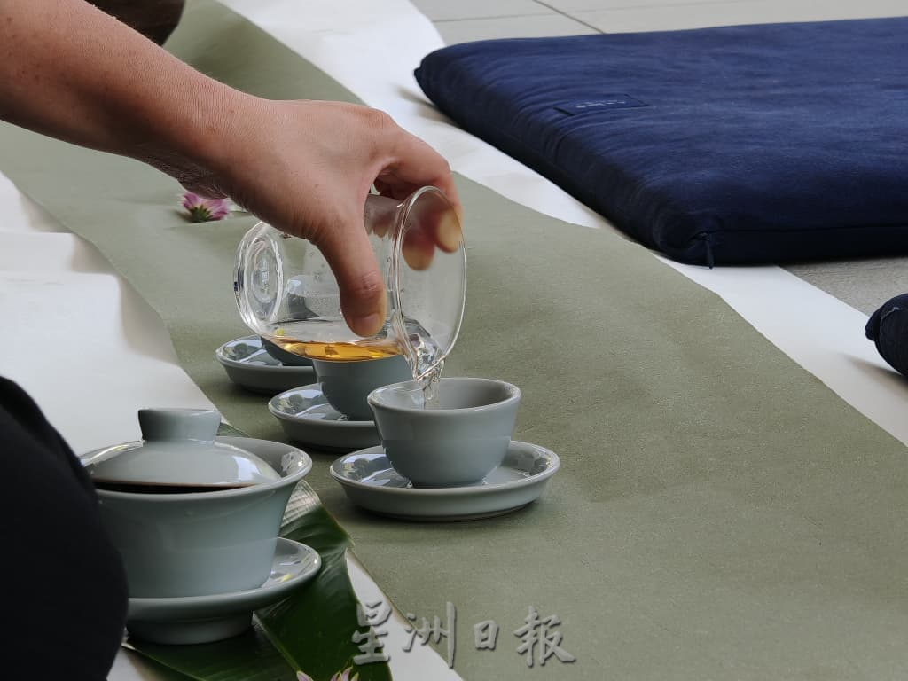 （古城第二版主文）《你动摇了吗》专栏：安心禅茶，学习静心