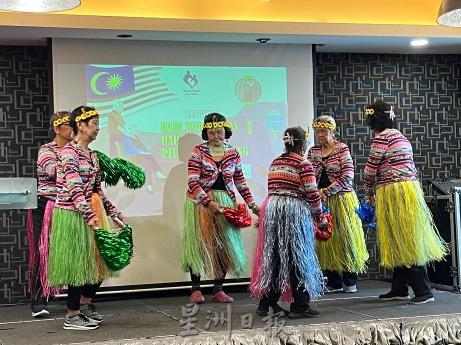 陈莲花：长者需受尊重珍惜 要珍惜多元莫玩火