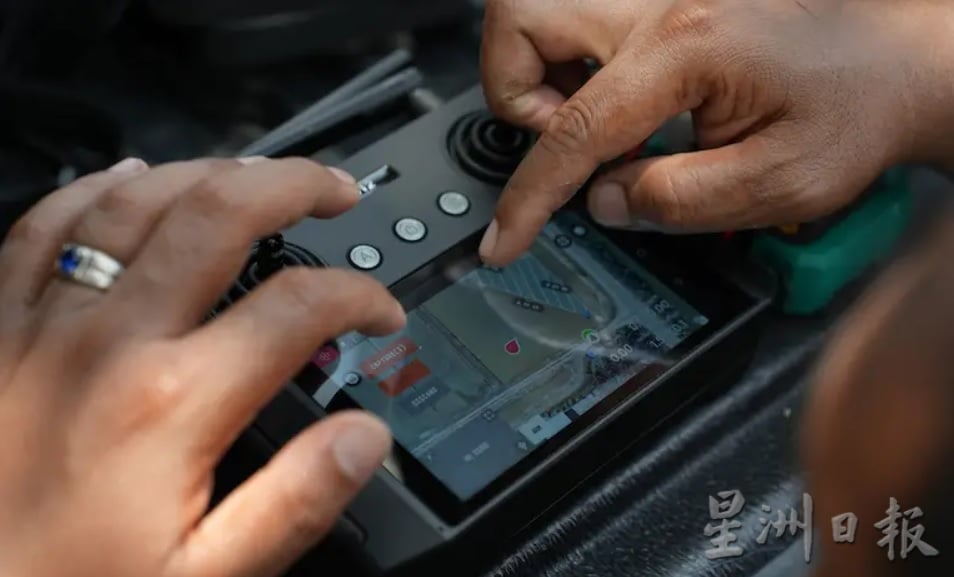 ​【AI农业/01】 智慧农业起飞 无人机真能解放双手？