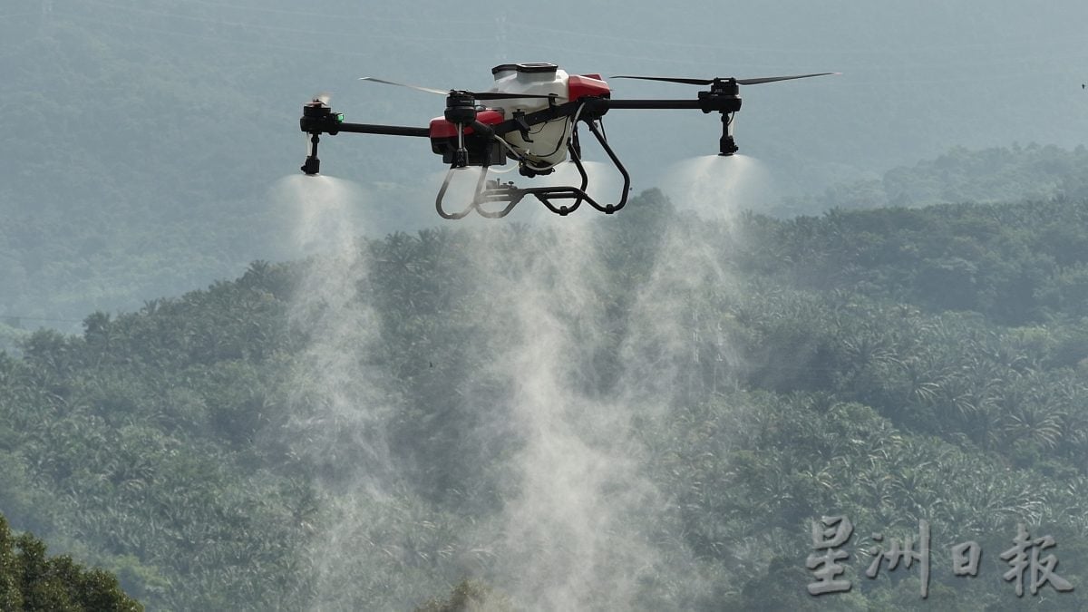 ​【AI农业/01】 智慧农业起飞 无人机真能解放双手？