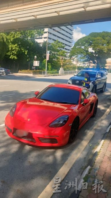 保时捷没路税遭充公 霹陆交局4天扣2跑车